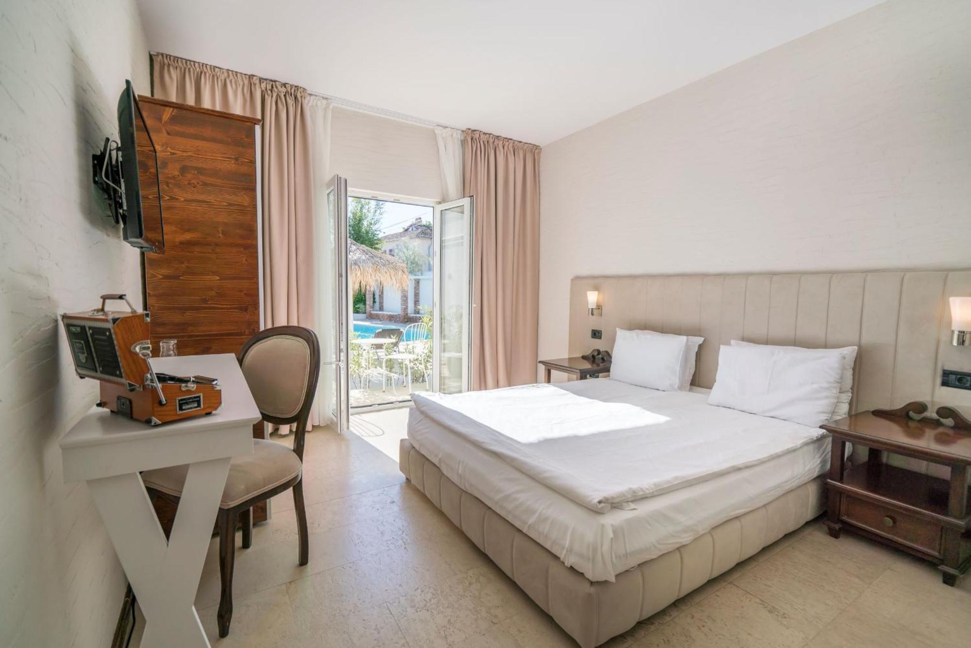 Maris Vama Veche Hotell Exteriör bild