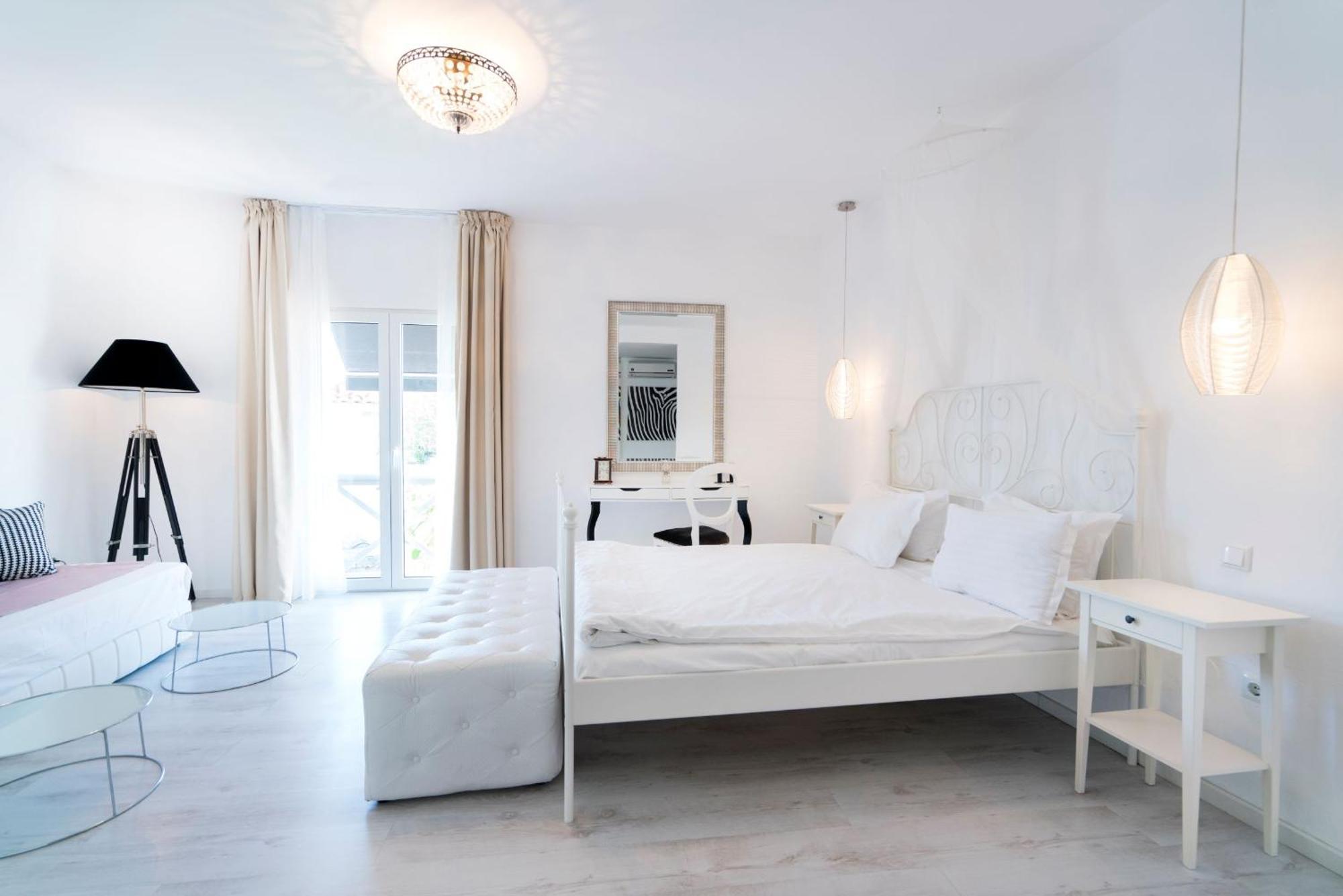 Maris Vama Veche Hotell Exteriör bild