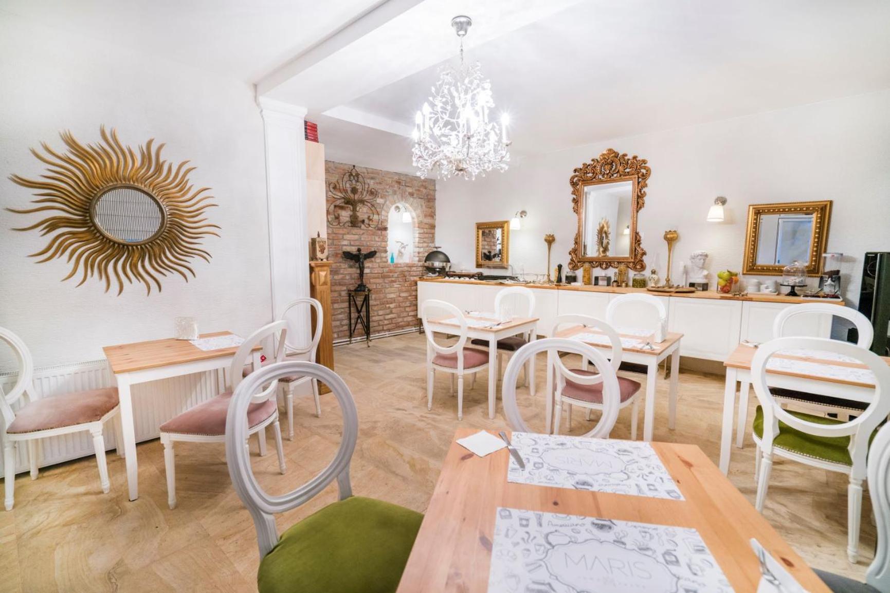 Maris Vama Veche Hotell Exteriör bild
