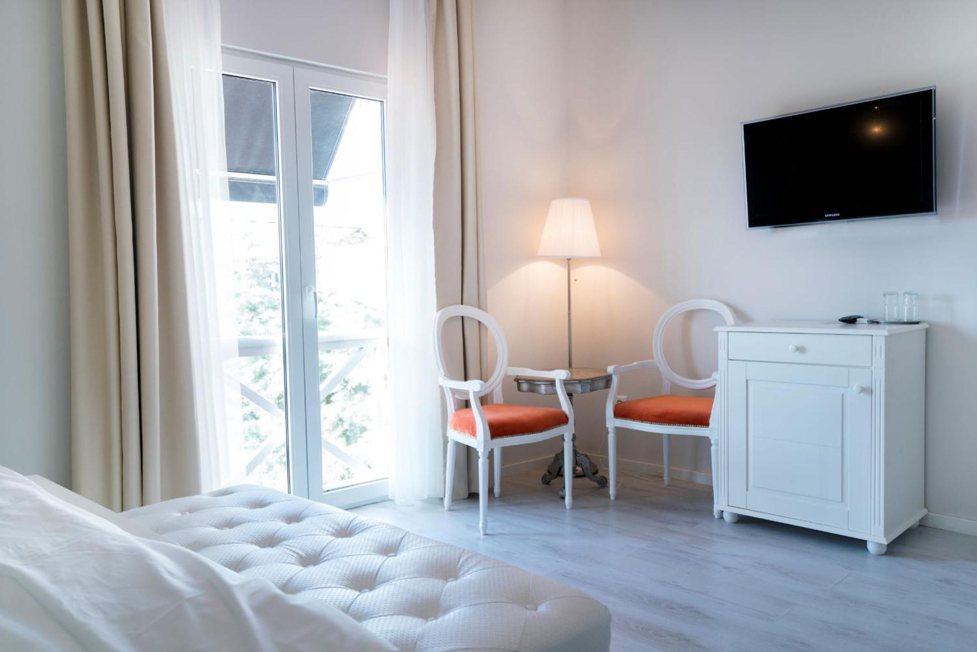 Maris Vama Veche Hotell Exteriör bild
